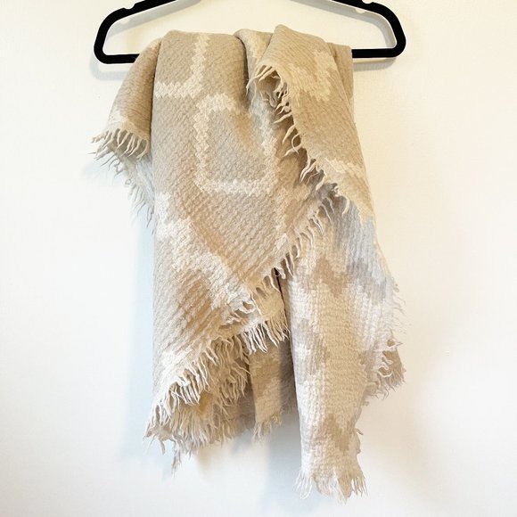 Aritzia Wilfred Blanket Scarf Tan One Size